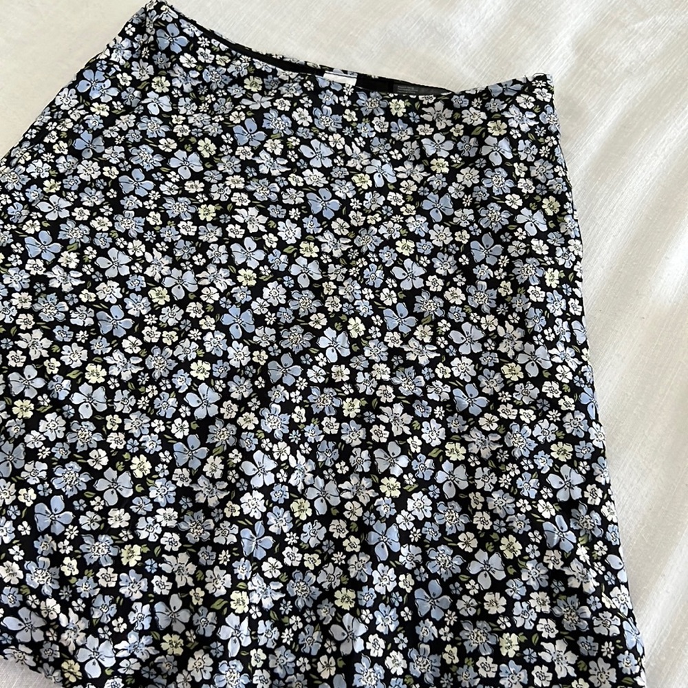 H&M Flower Mini Skirt